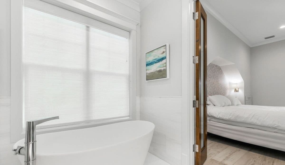 Sapphire Shores - Image 50