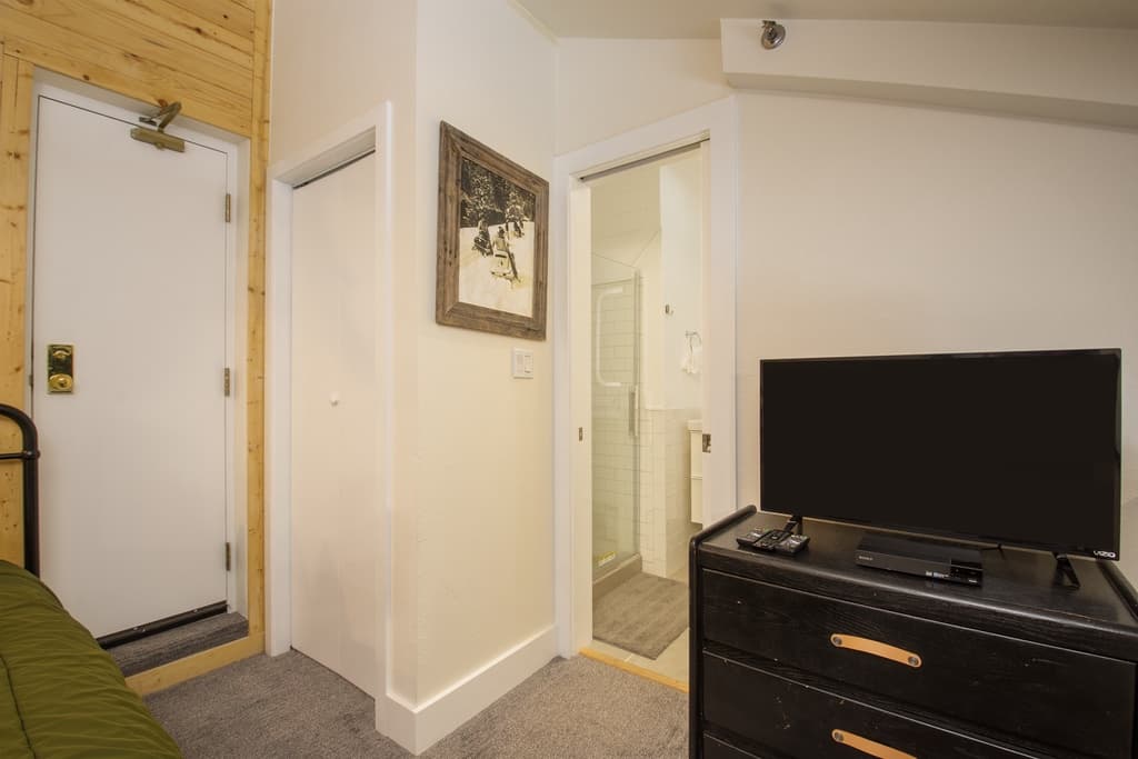 Crestview Place Residence 507 - Image 18