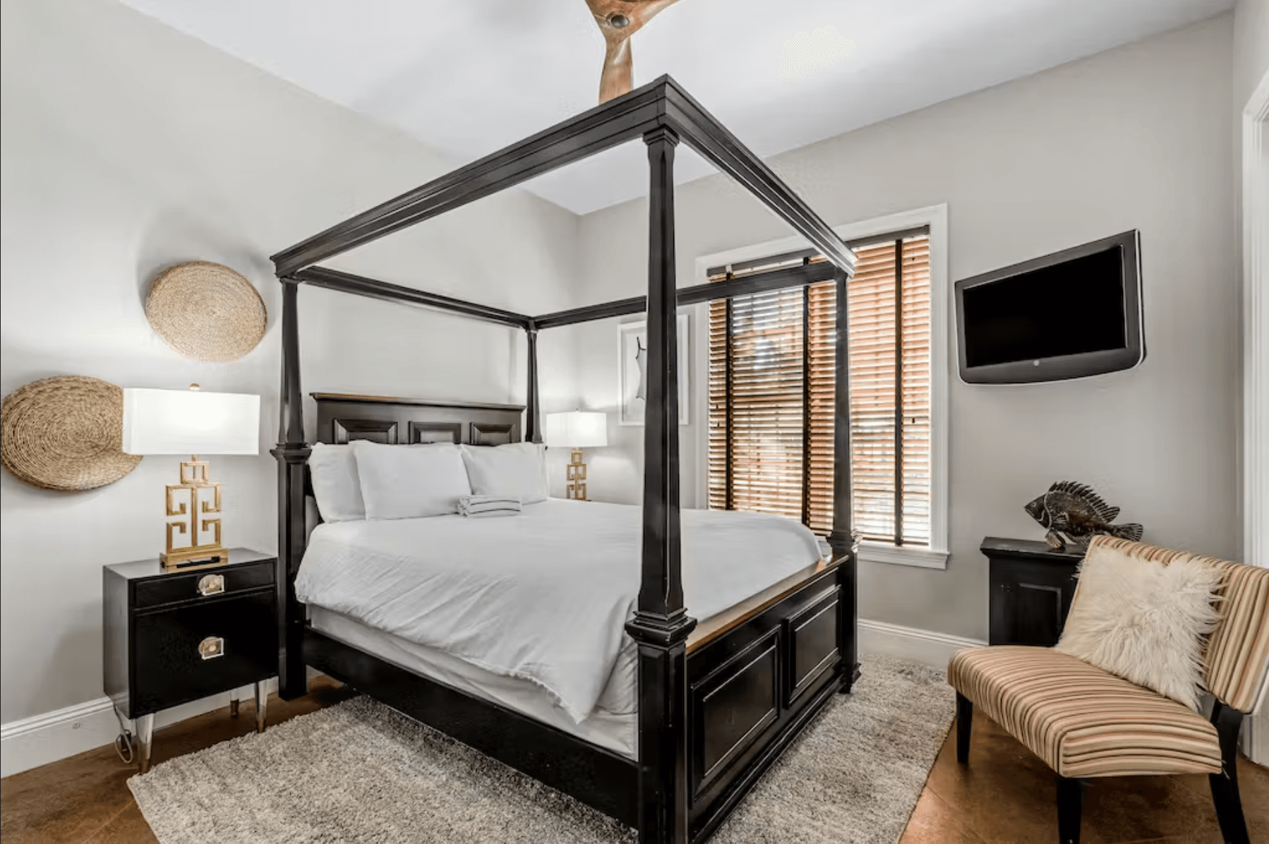 Villa by the Sea House - Image 28