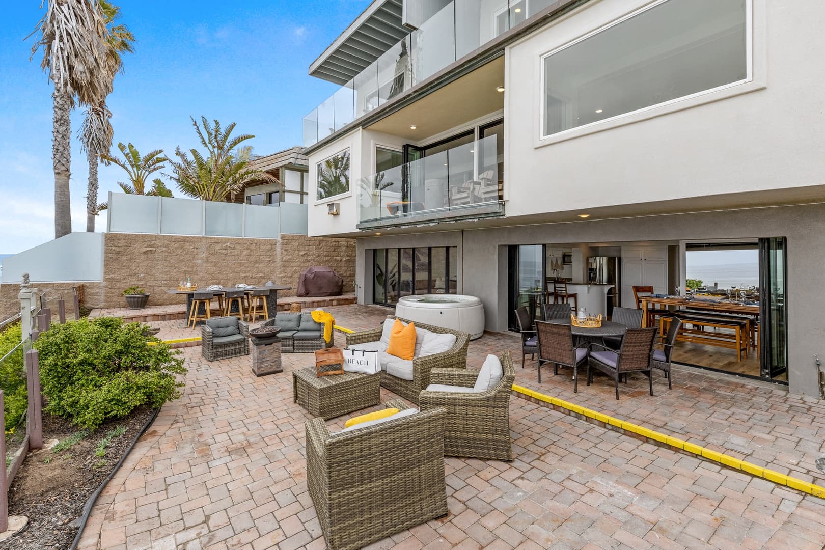 Mahogany Manor - Image 33