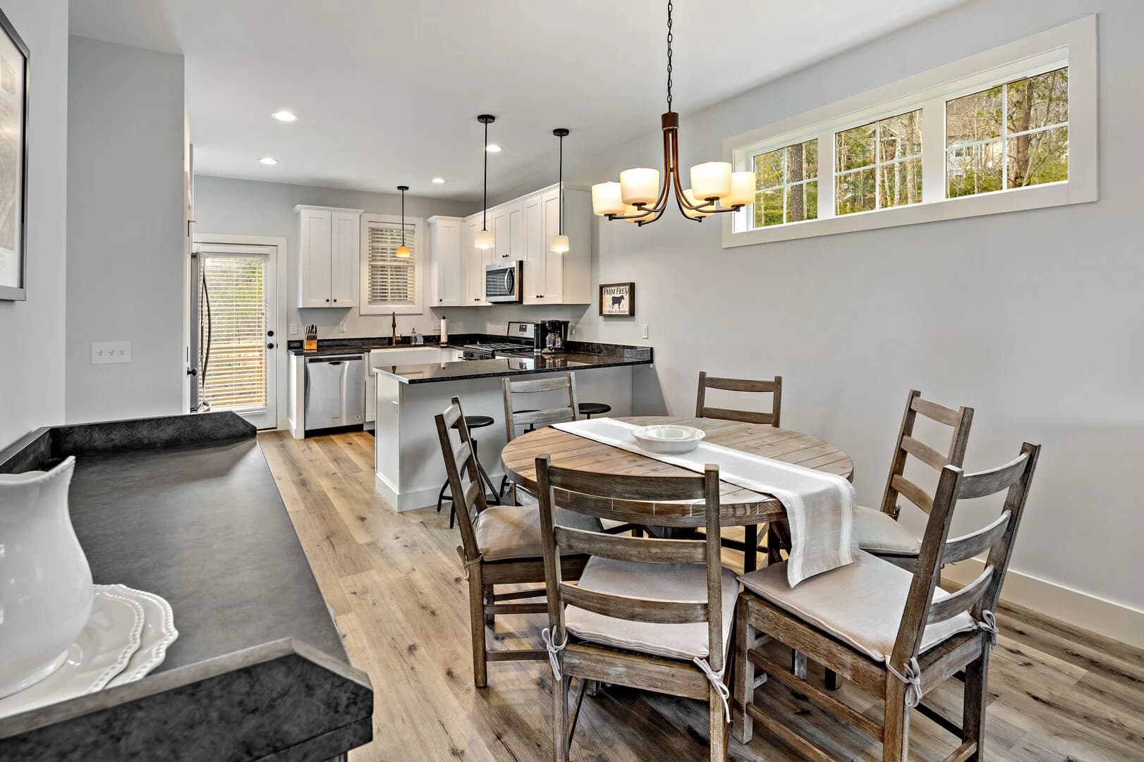 Old Bridge House - Image 10