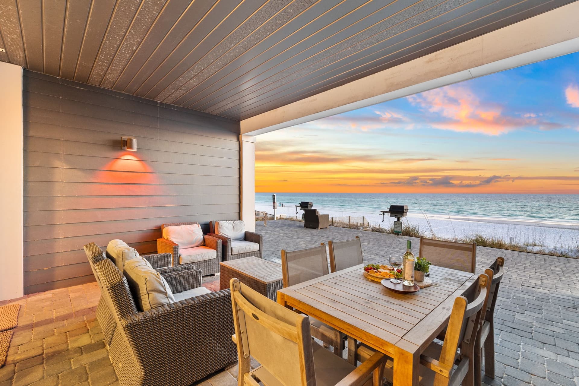 Beachside Haven - Image 4