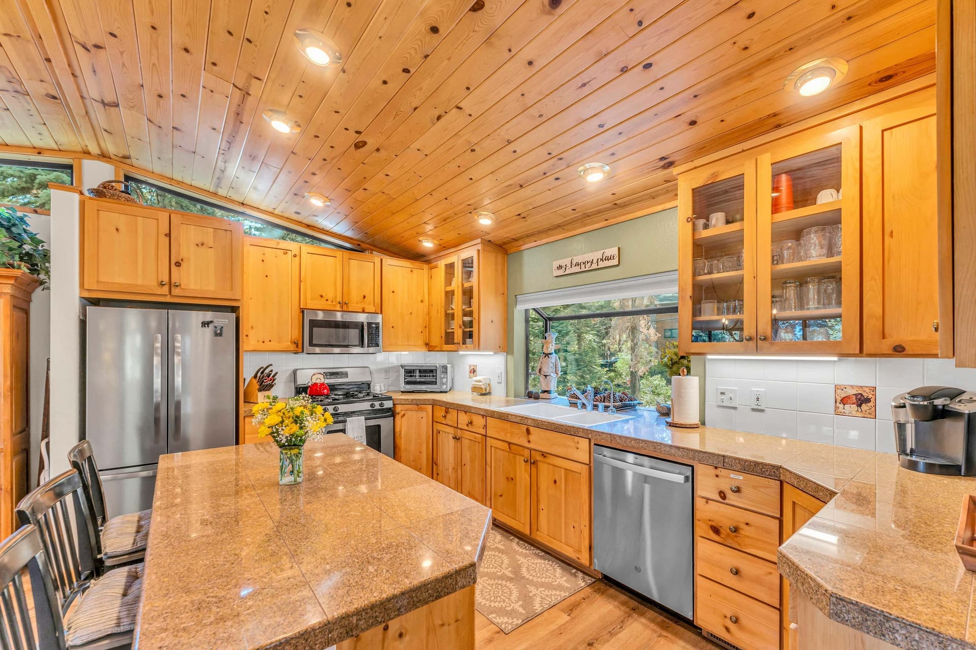 Big Bear Chalet - Image 13