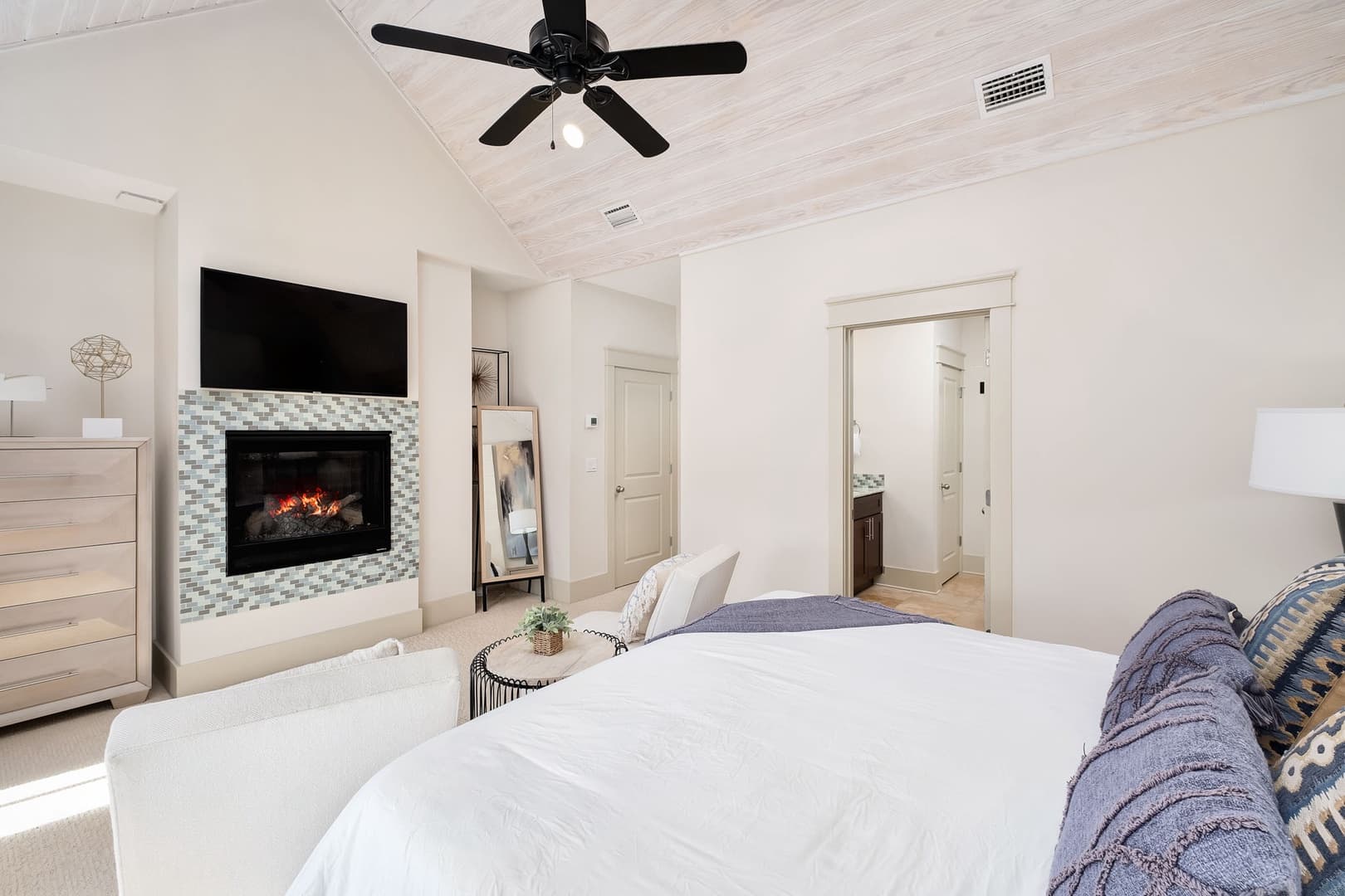 North Winston Villa - Image 21