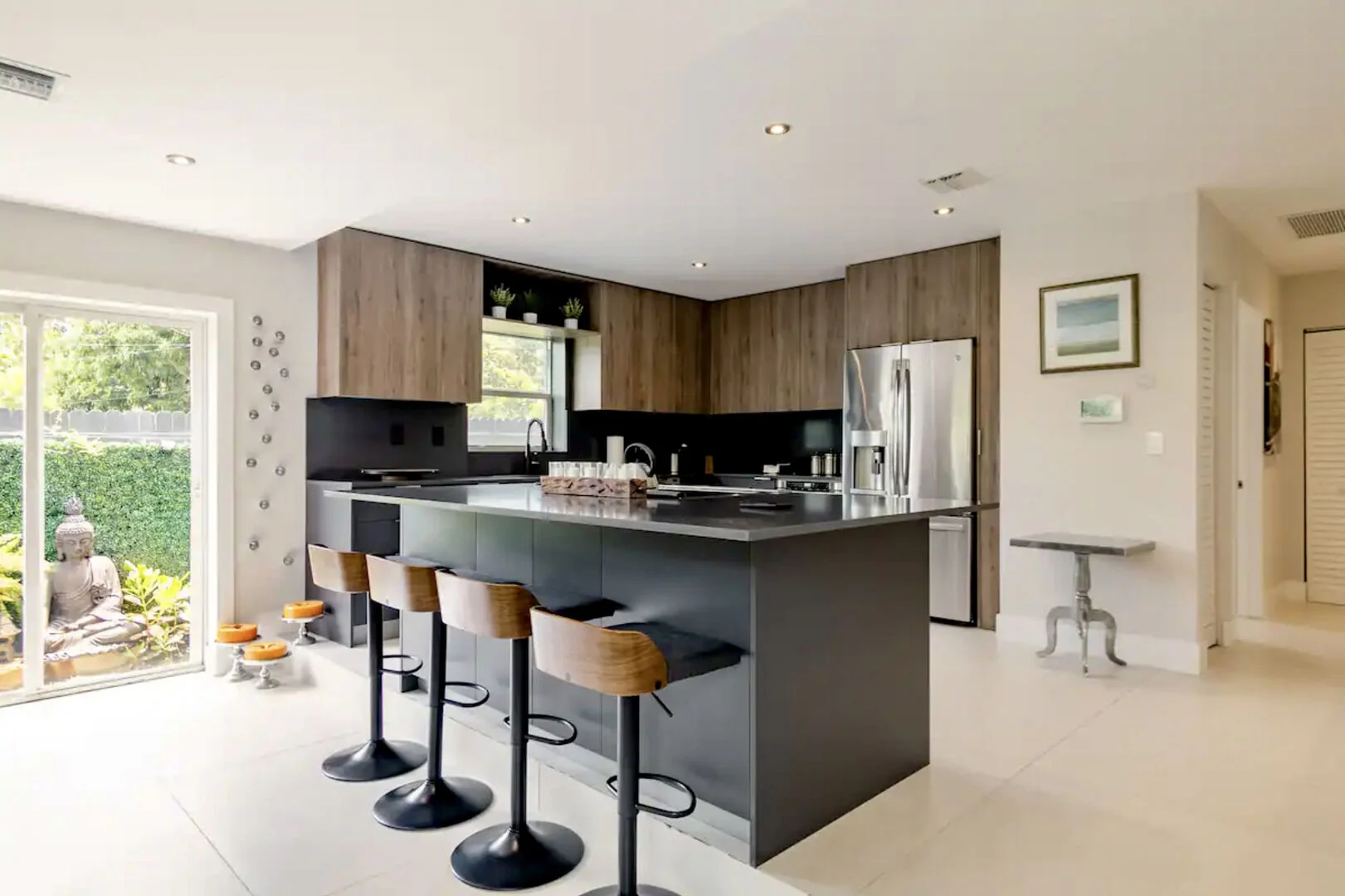 Tree House - Image 5