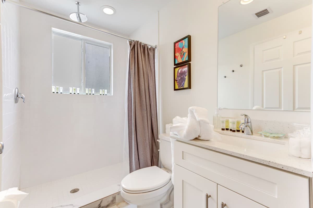 Wynwood Manor - Image 22