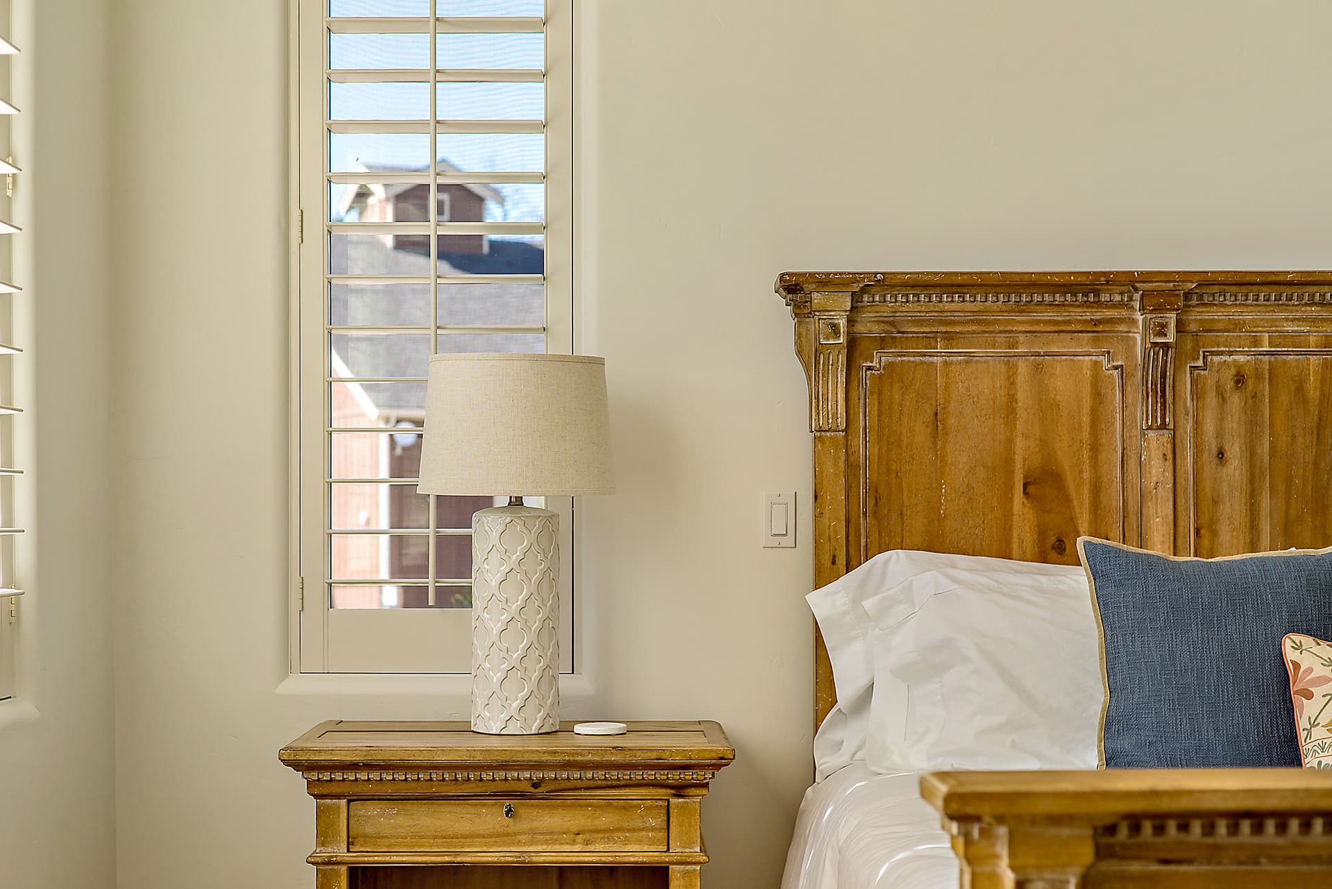 Frontier Main and Guest House - Image 27