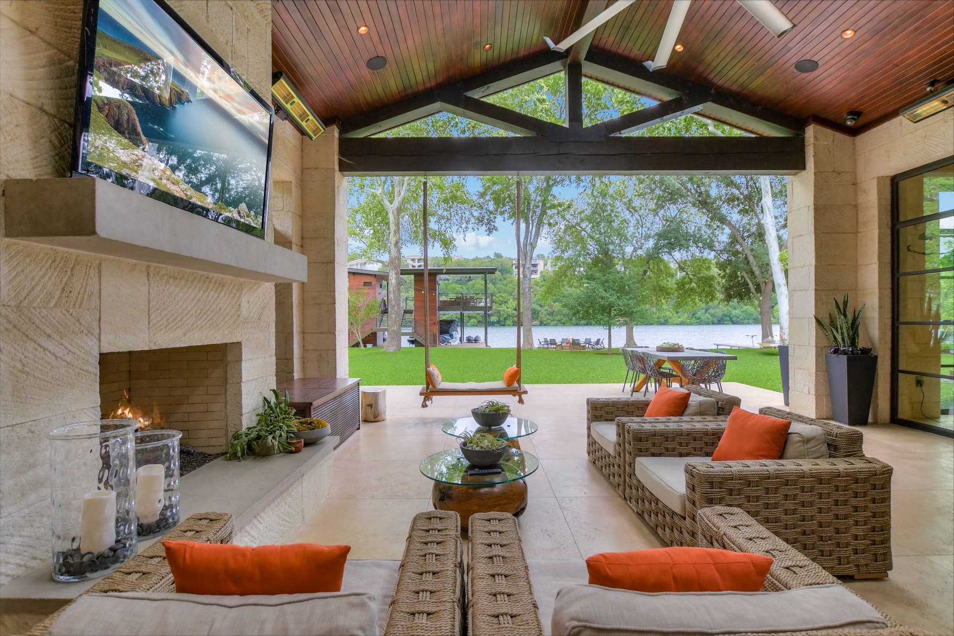 Lakeside on Lake Austin - Image 30