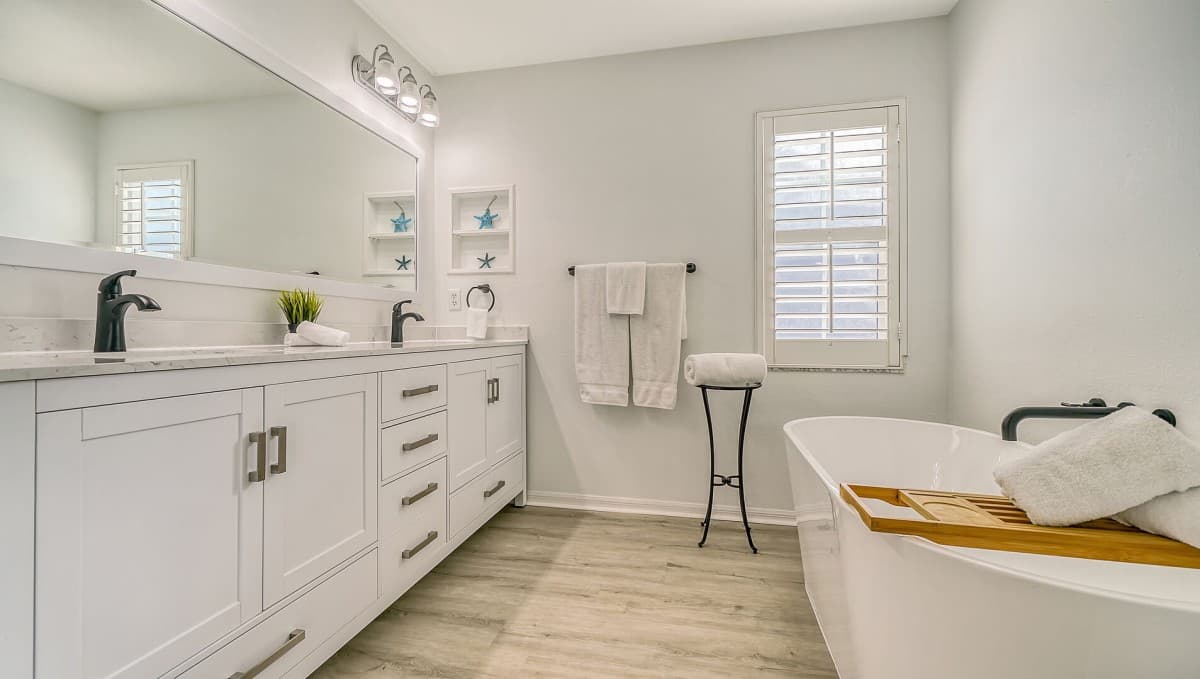 Island Escape House - Image 25