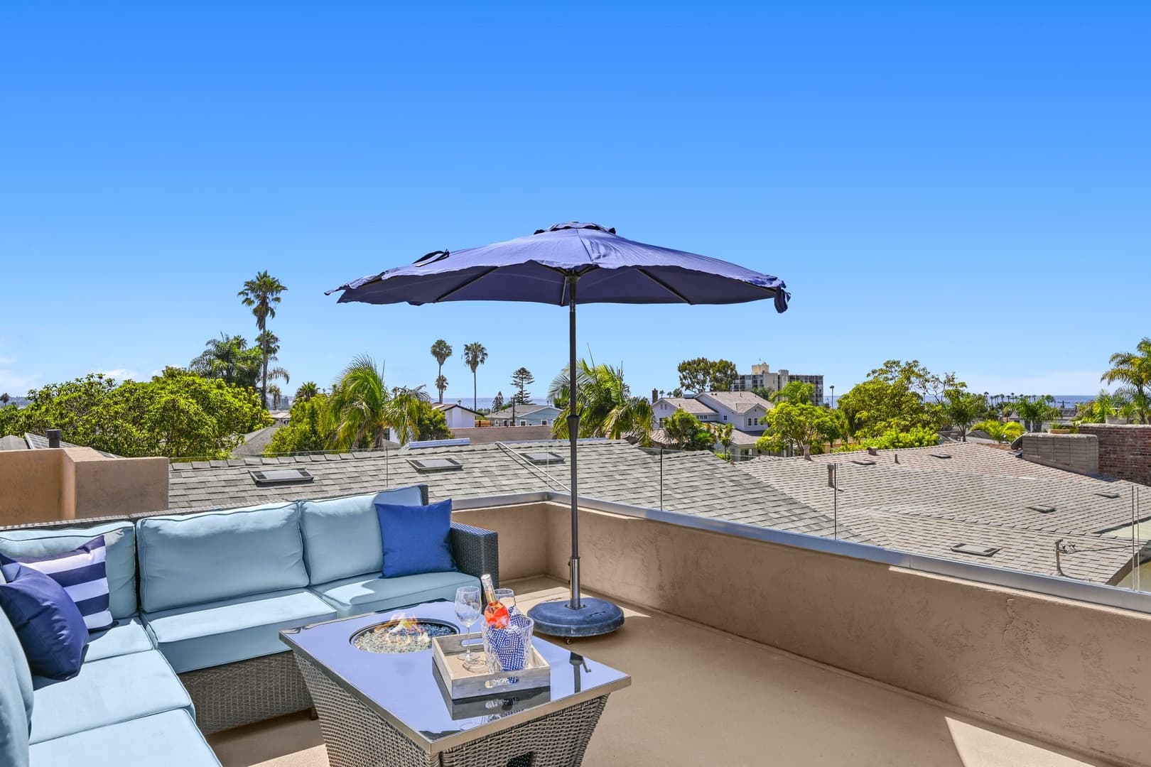 Pacific Beach Retreat - Image 37