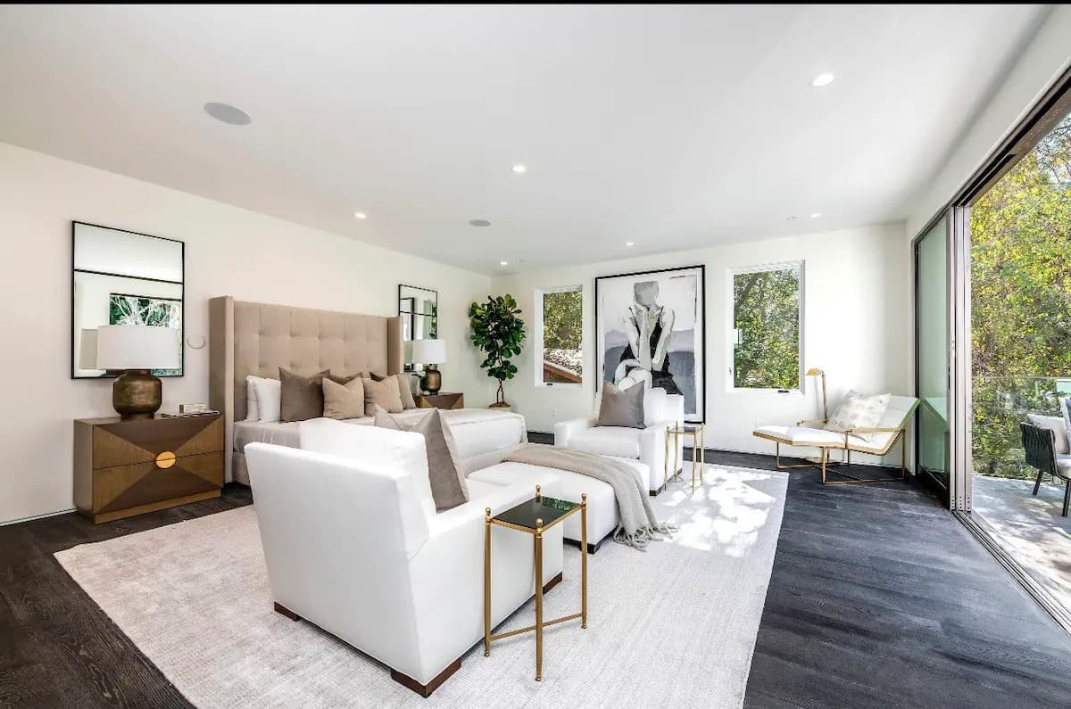 Hollywood Regency Villa - Image 9