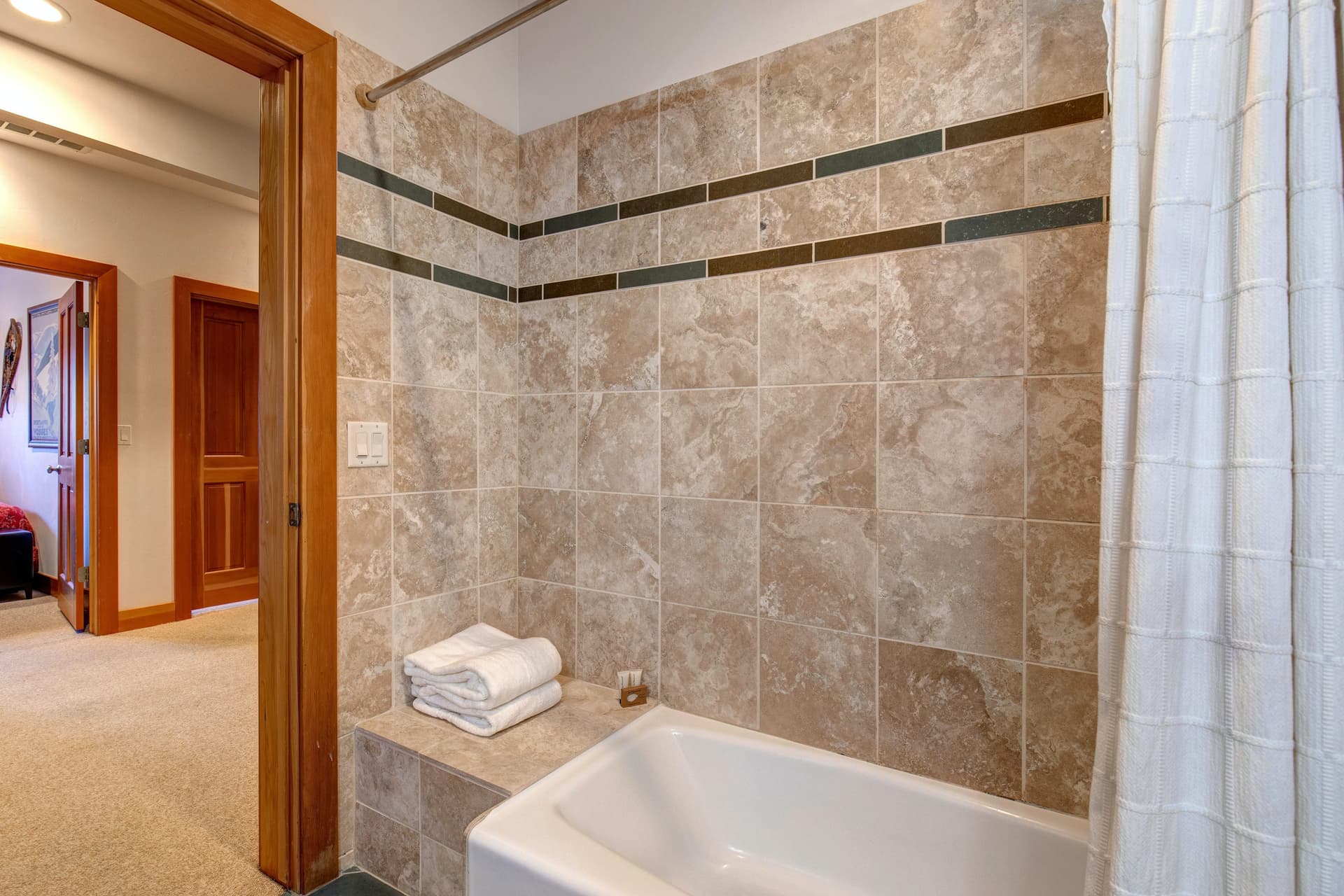 Old Town Overlook House - Image 19