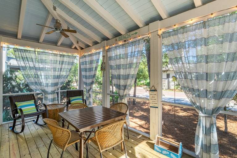 Connecticut Yankee - Image 6