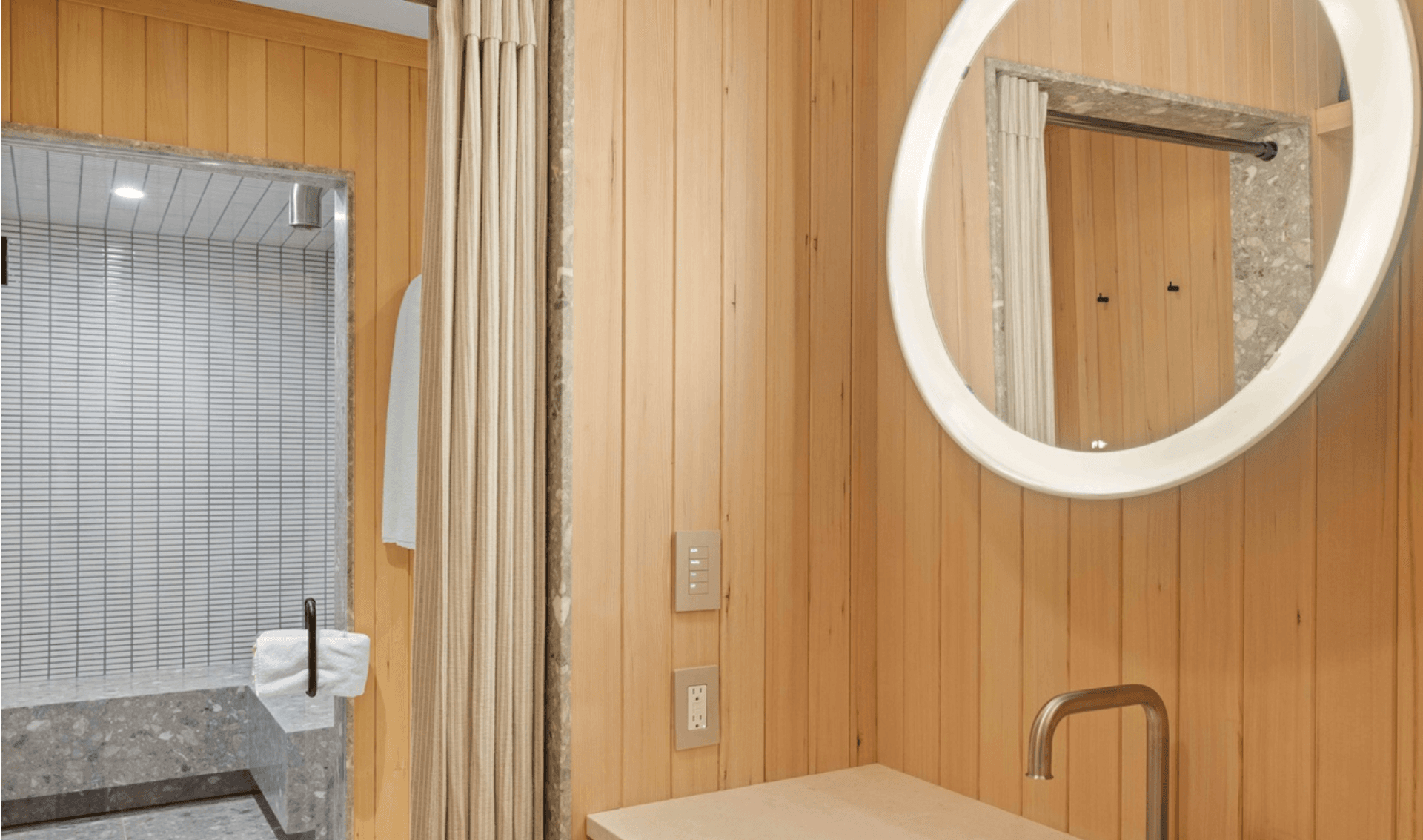 Galloping Goose Chalet - Image 31