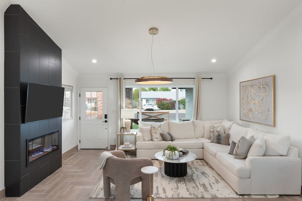 Hensley on Hubbell - Image 4