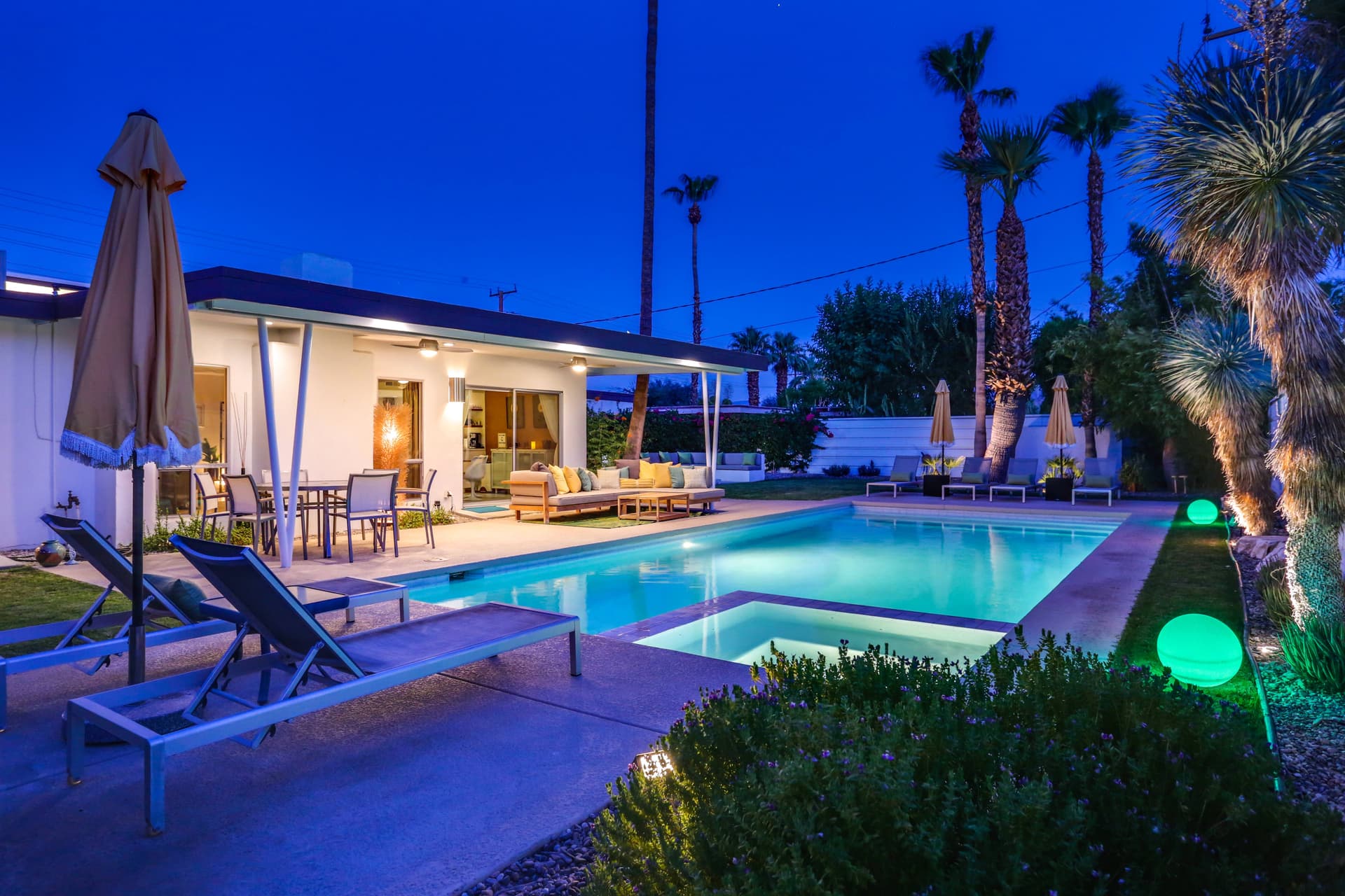 The Lucky Palm Home - Image 23