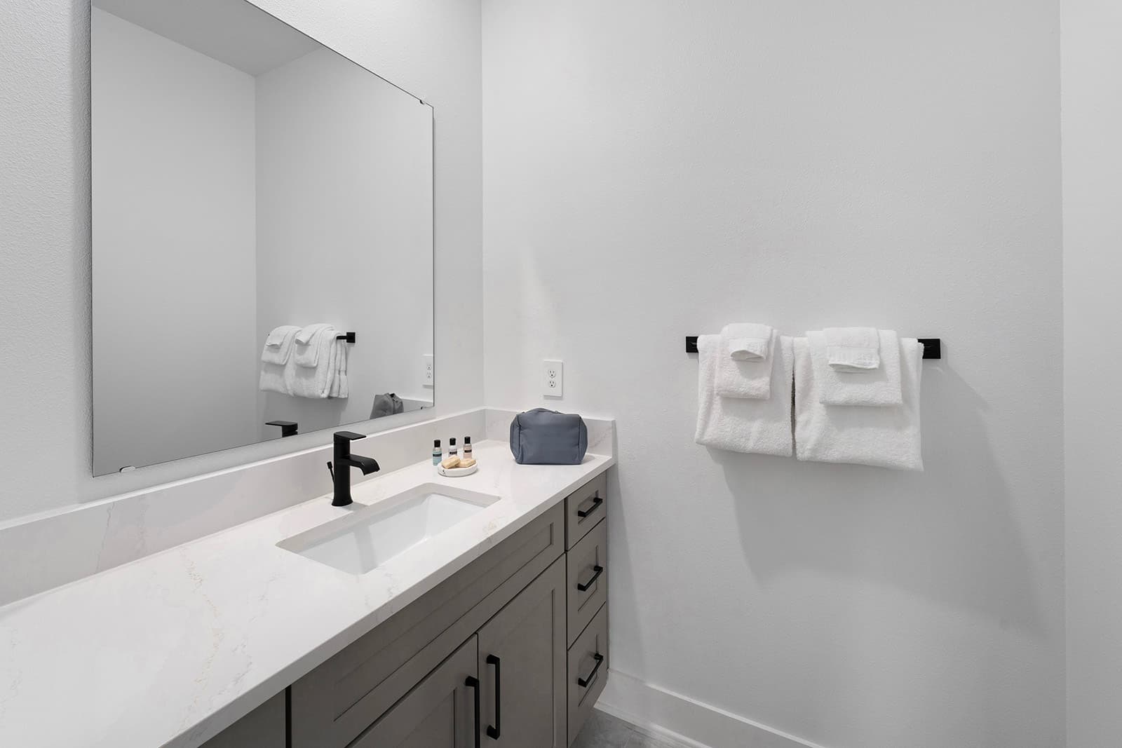 Magnificent Mansion - Image 16