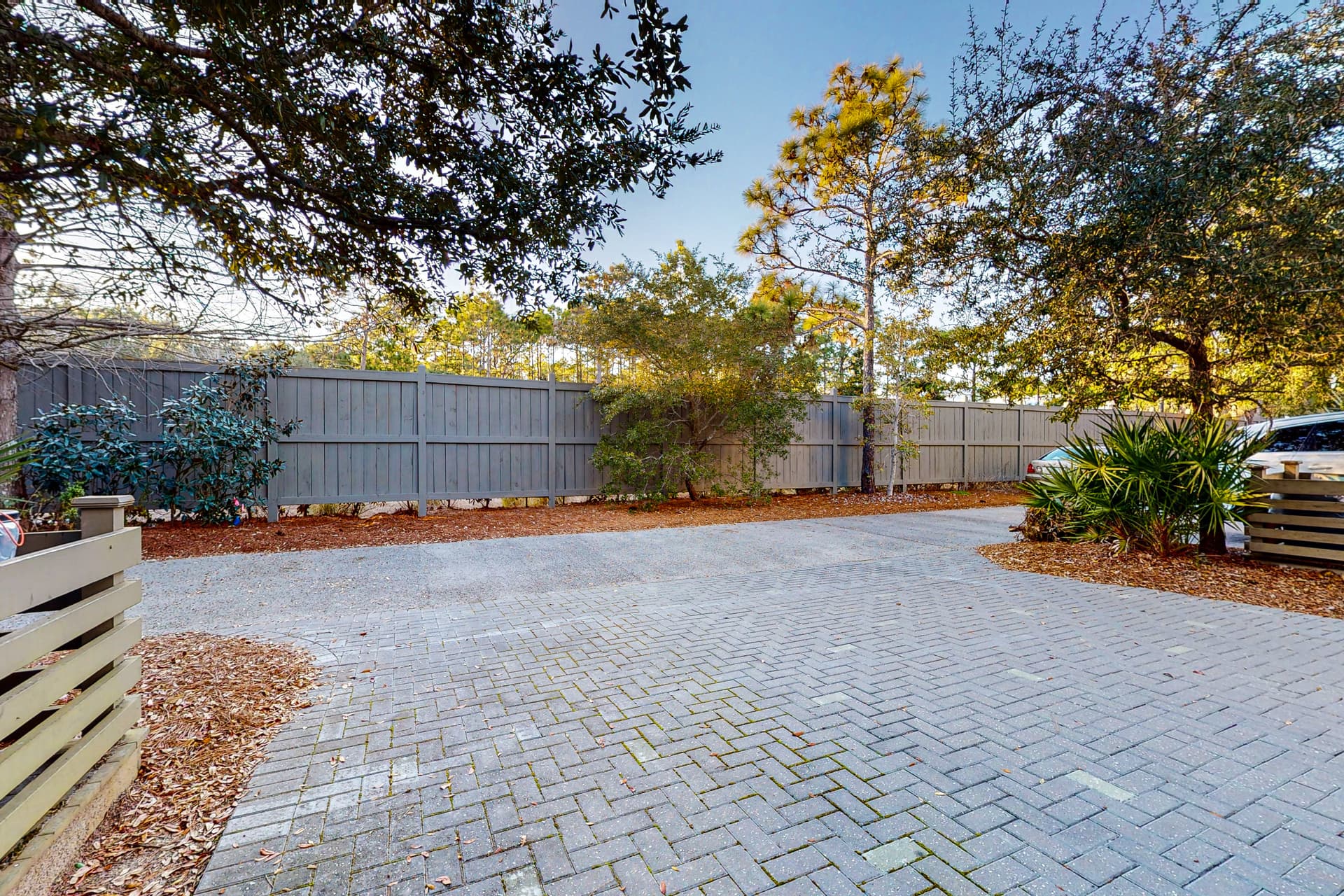 Coastal Retreat House - Image 26