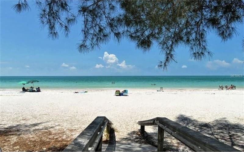 Emerald Bay - Image 22