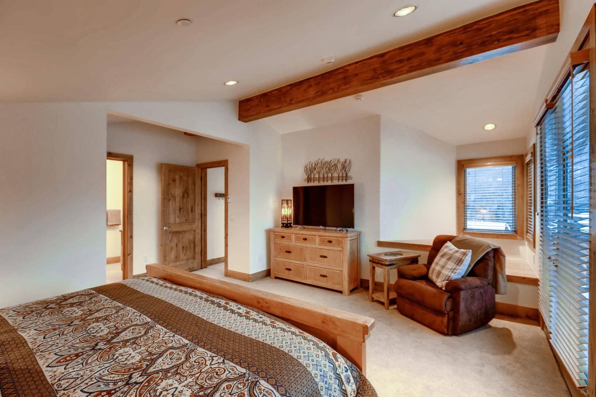 Union Creek House - Image 20