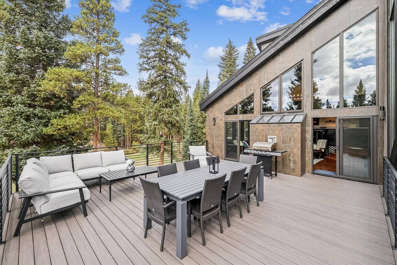 Summit Solitude Estate - Image 54