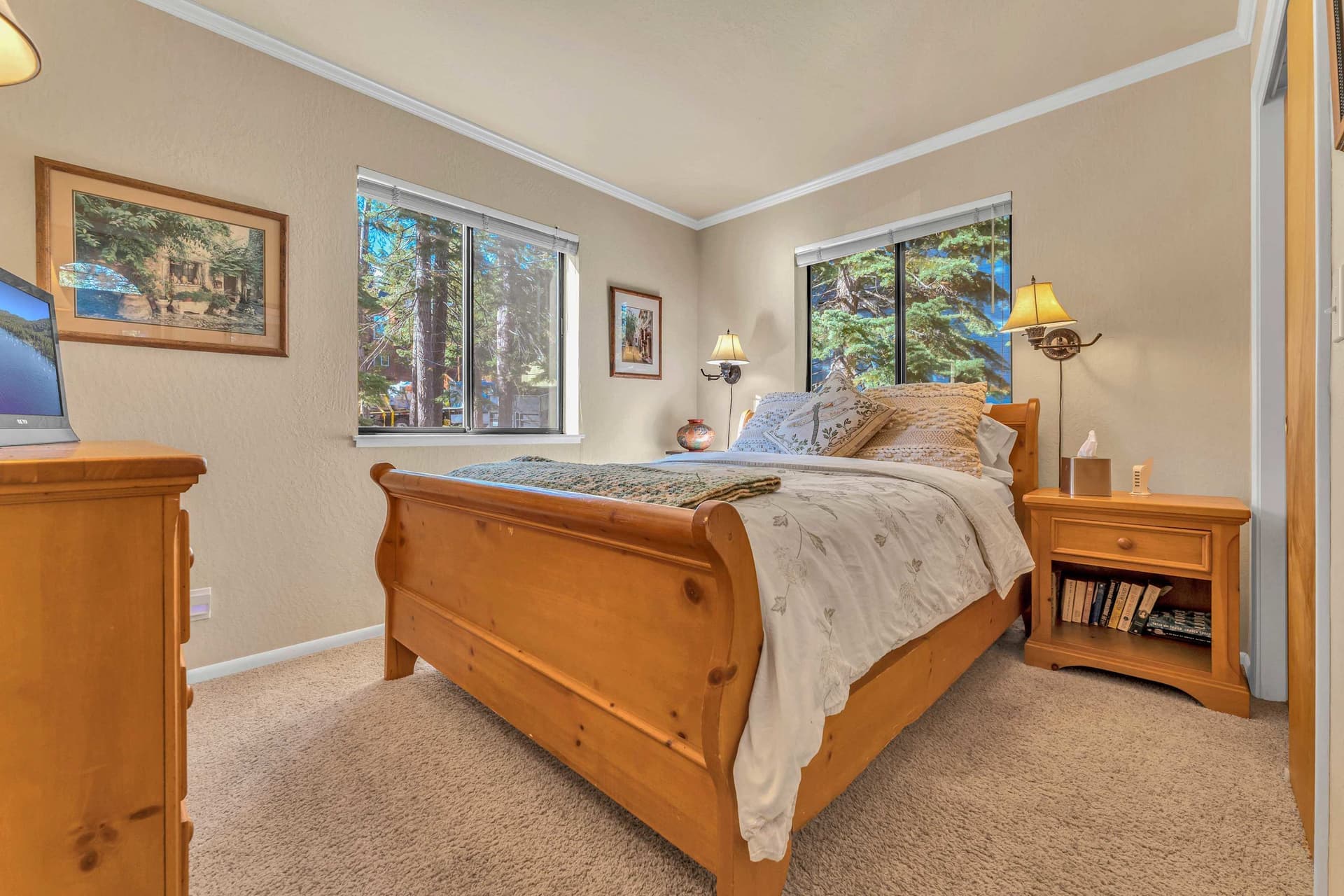 Big Bear Chalet - Image 29