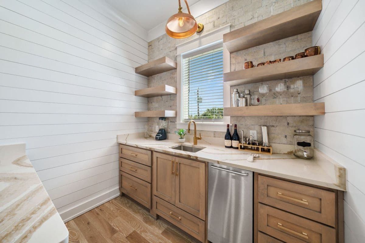 Teddy's Heaven - Image 18