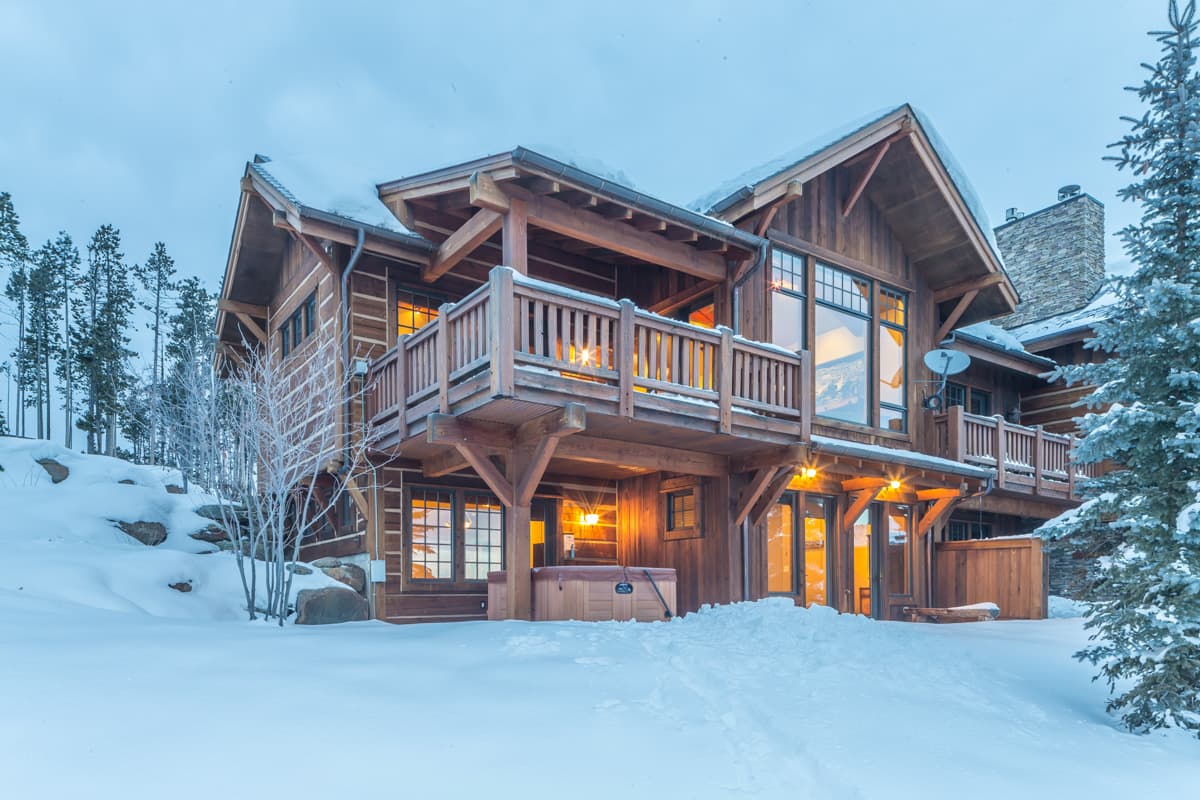 Big View Luxury Suite - Image 1