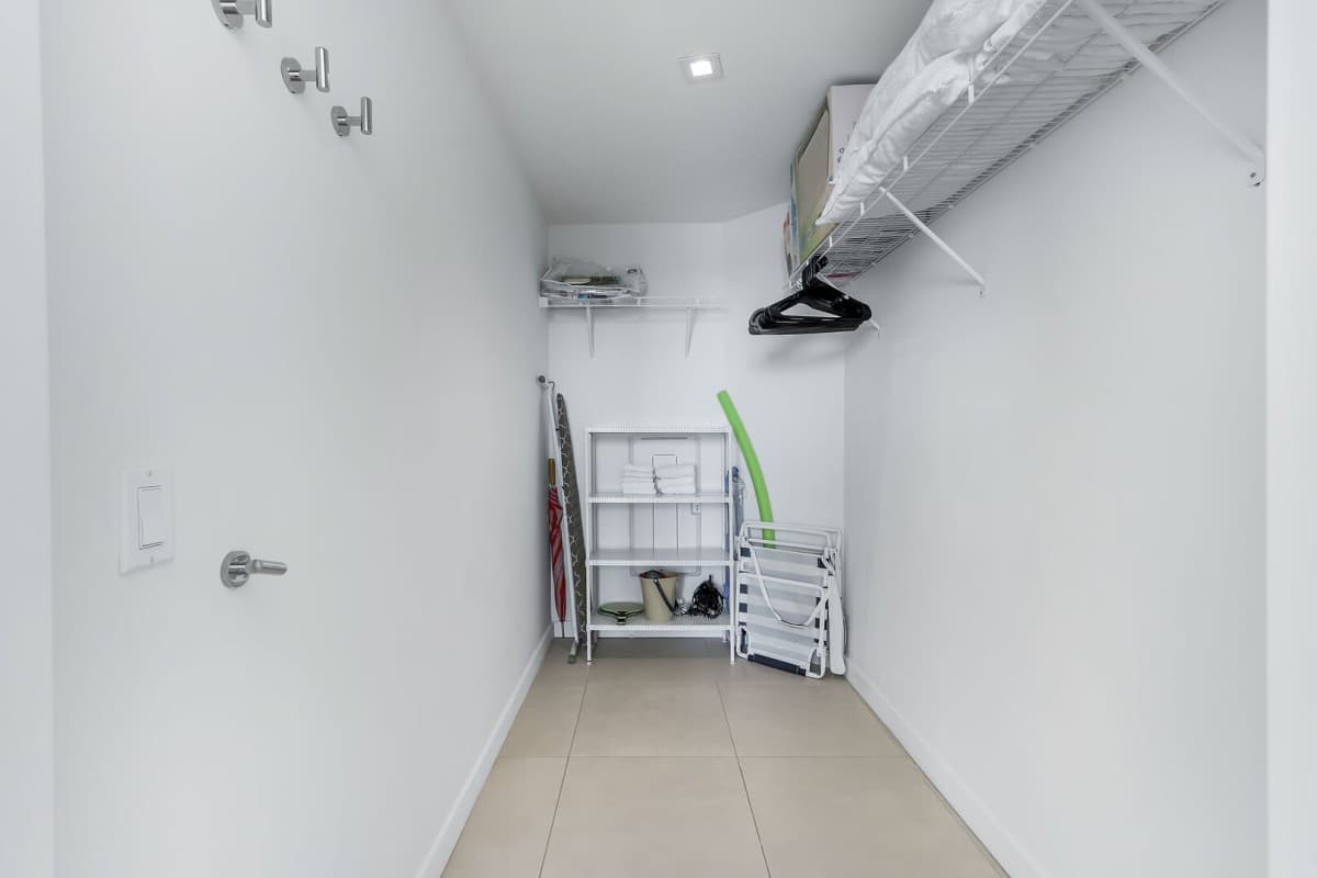 Coastal Home - Image 5