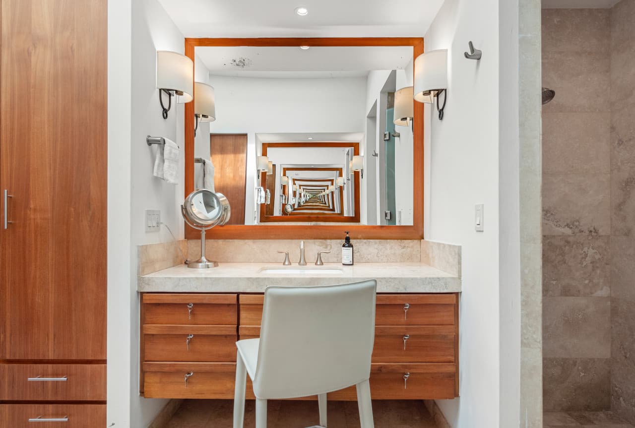 Chic Palmilla Condo - Image 27