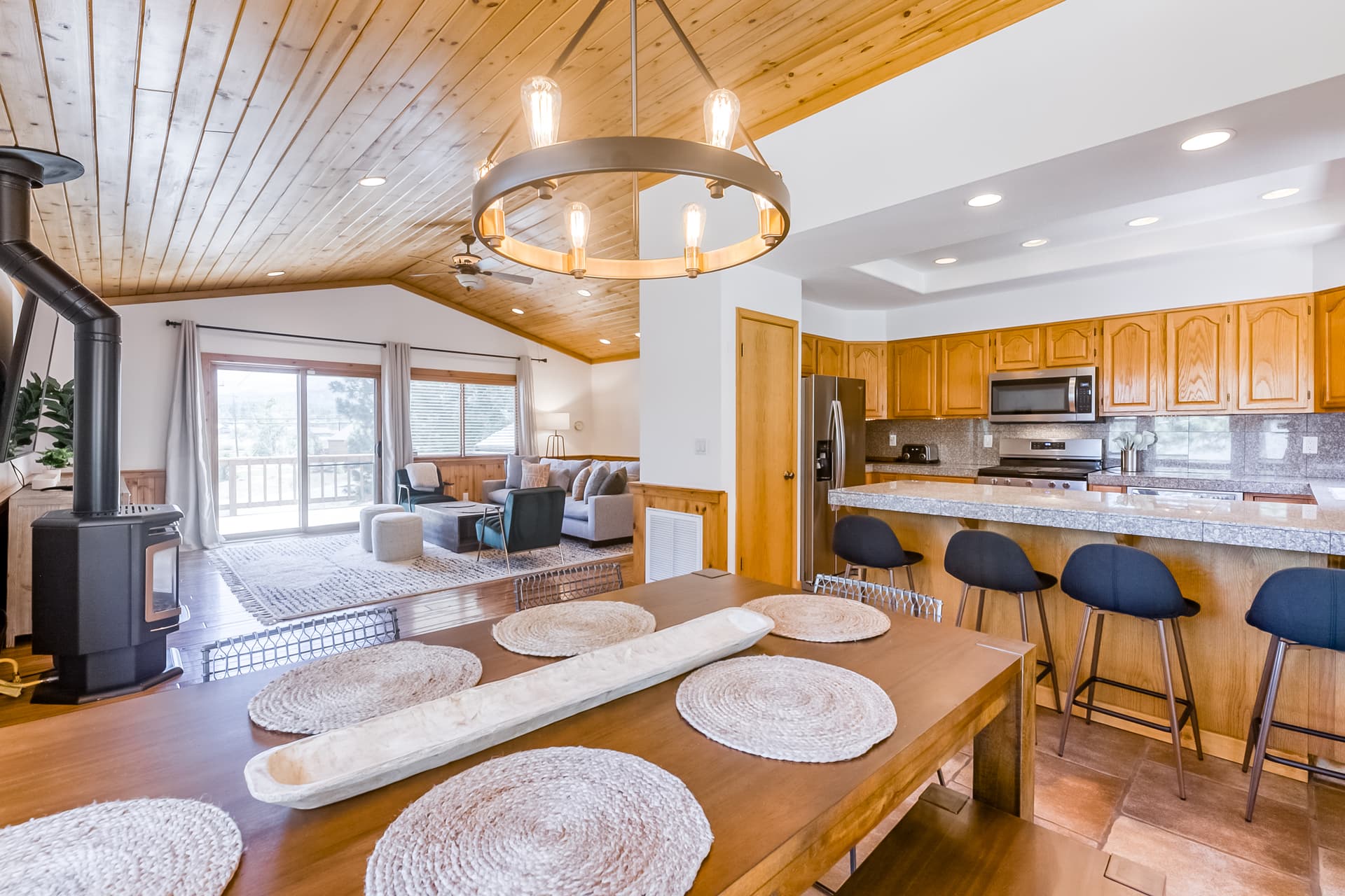 Truckee's Wonder Home - Image 6