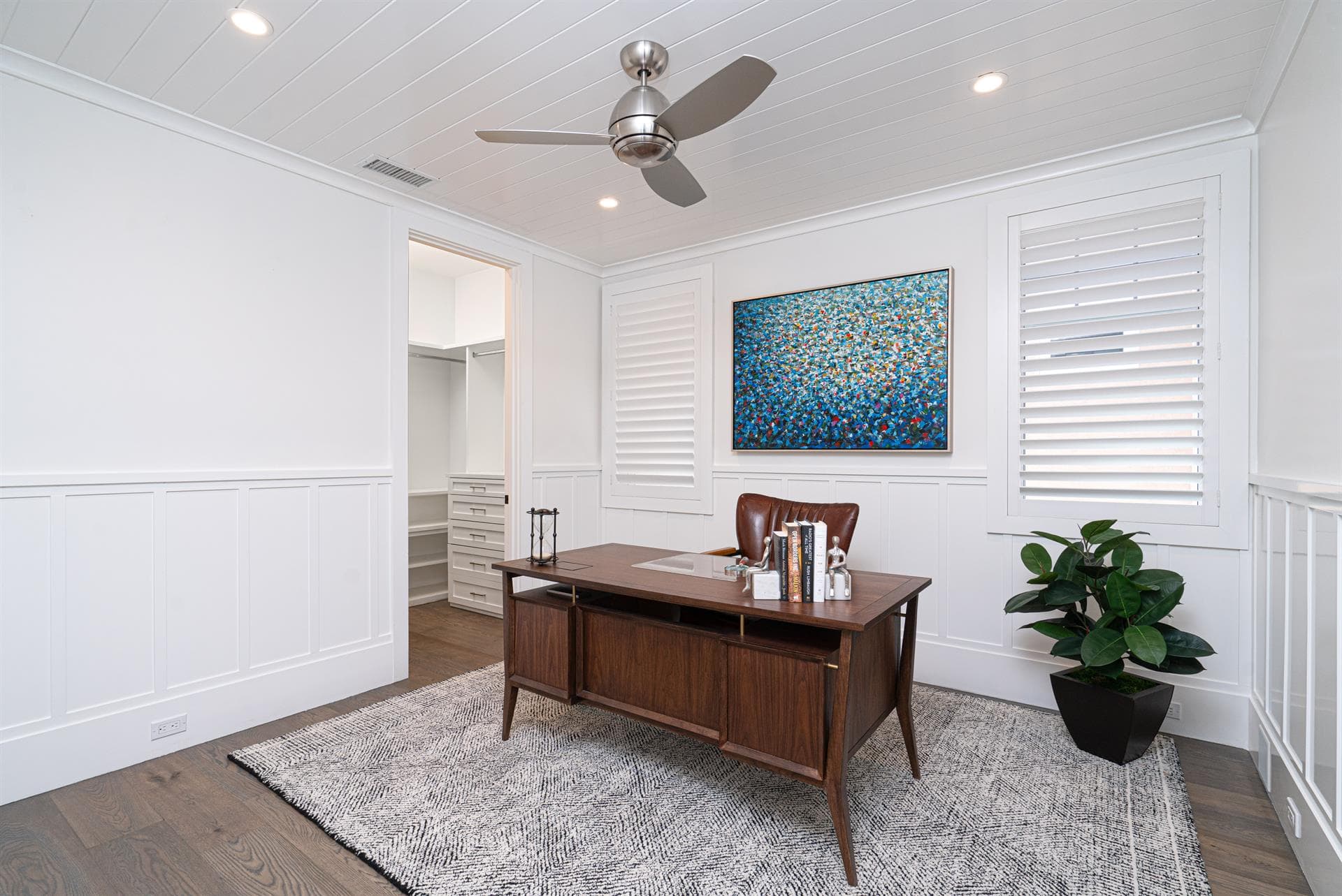 Peninsula Pearl - Image 35