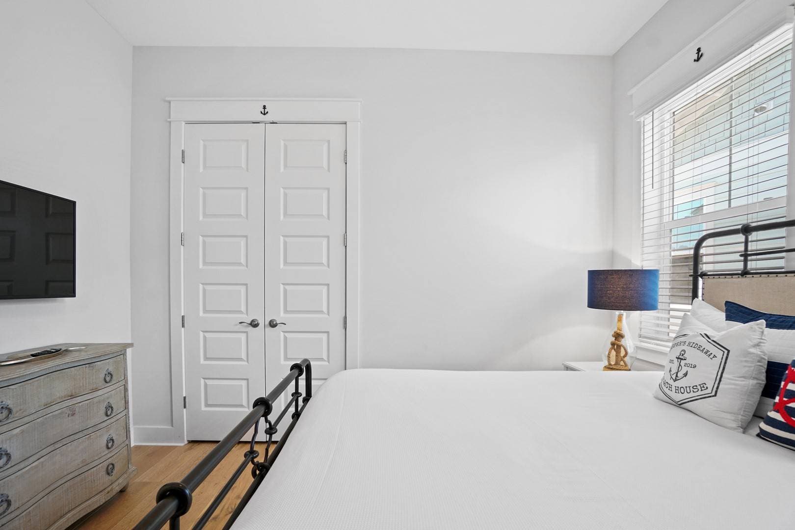 Hub Hideaway - Image 20