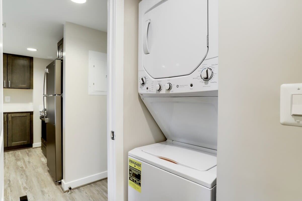 Phoenix Residence - Image 23