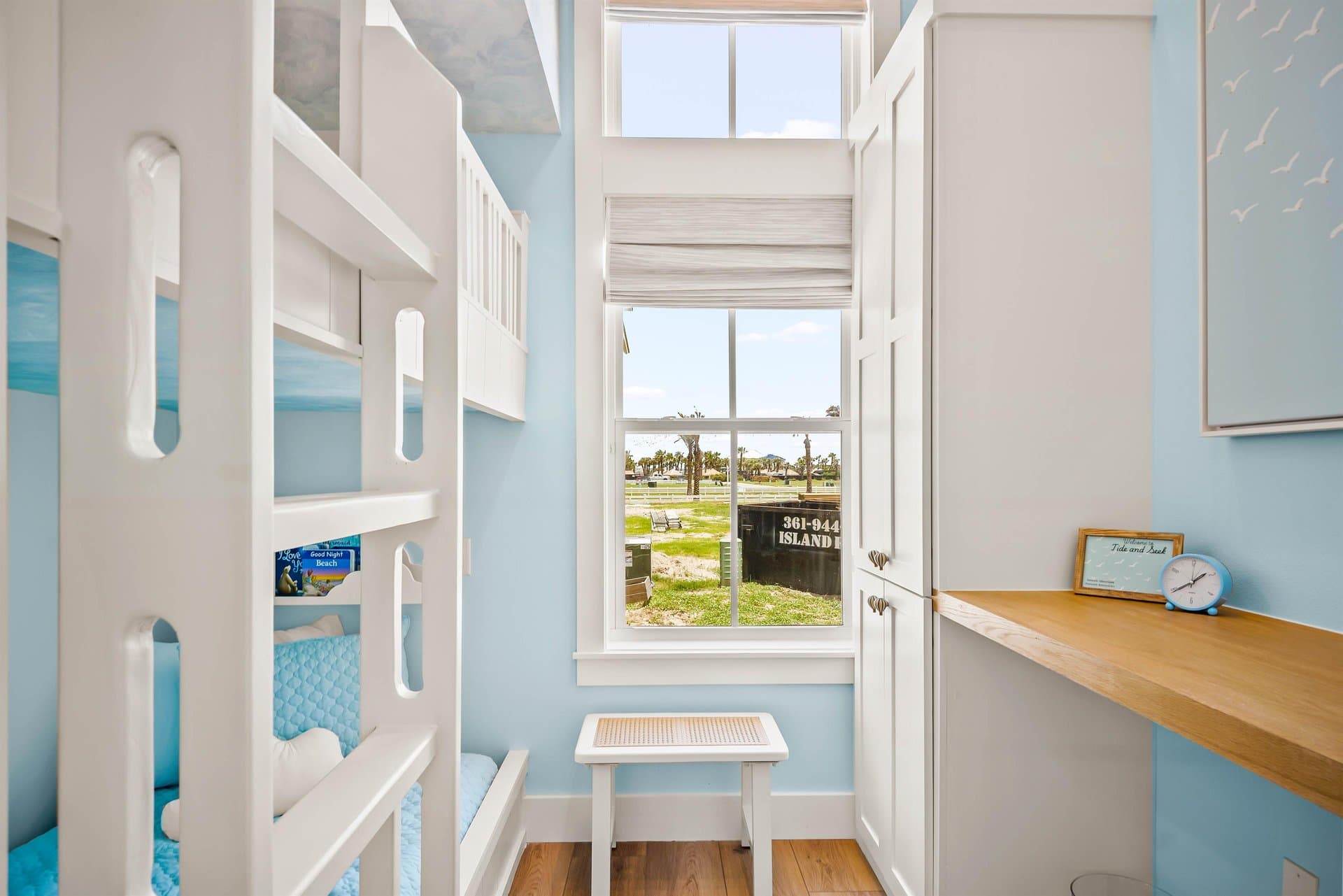 Tide and Seek - Image 22