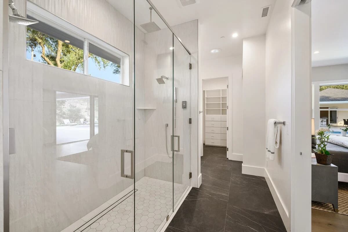 Geyserville Luxury Wine Country Estate - Image 16