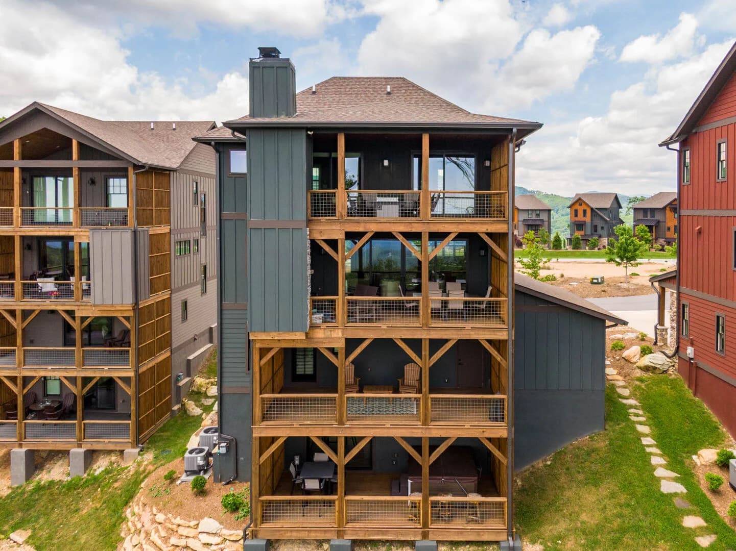 Mountain Kandy - Image 34