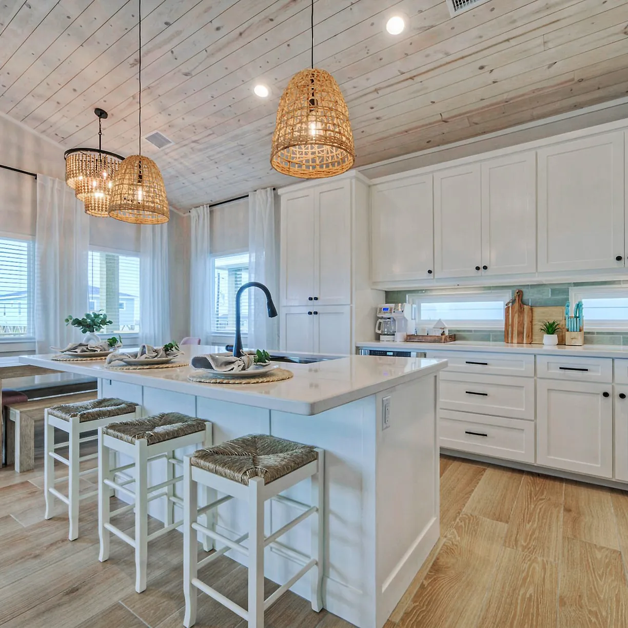 Mint to Be House - Image 9