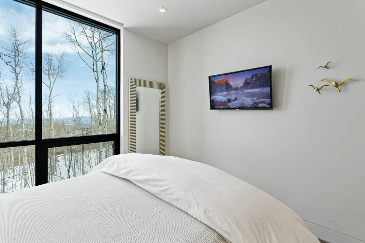 One Empire Pass #305 - Image 10