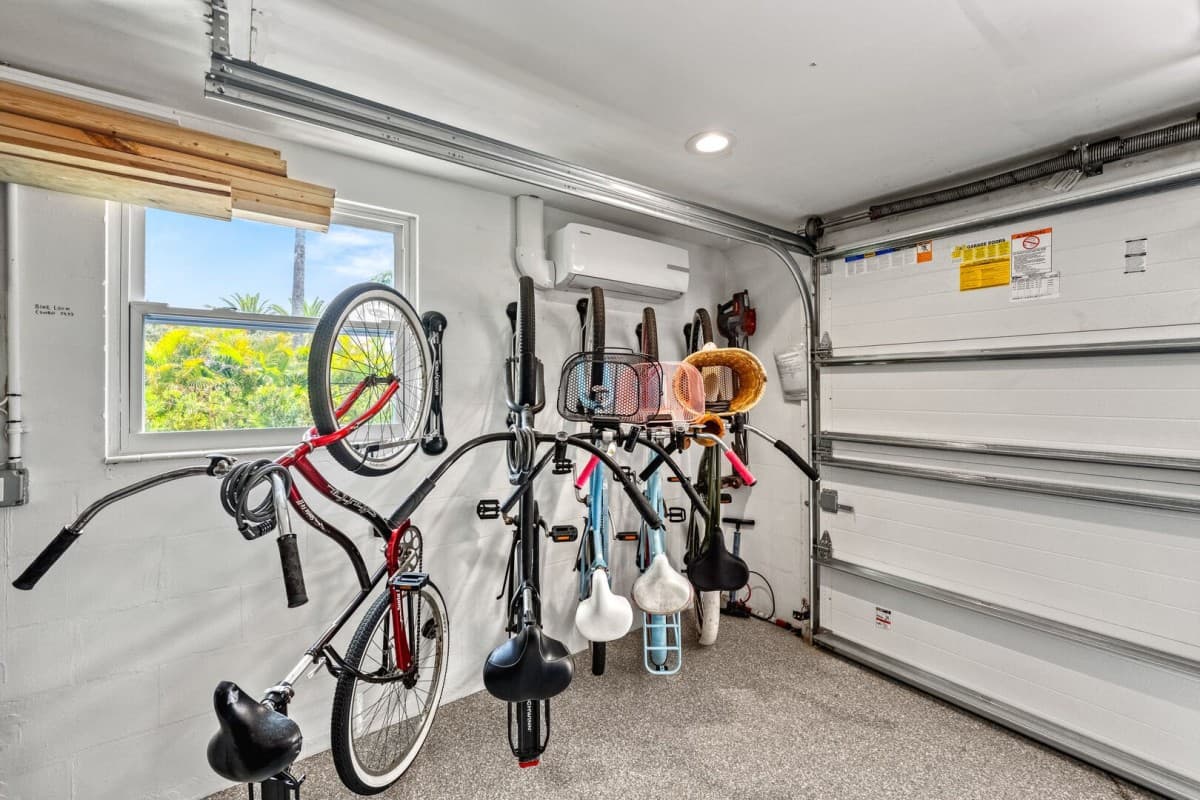 Beach Palm House - Image 59