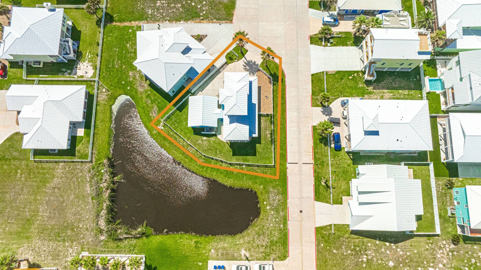 Blue Fin Oasis - Image 69