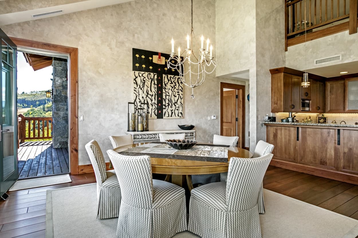 Snowflake Chateau At Hummingbird Lodge - Image 9