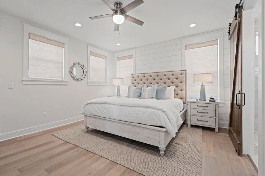 Out of Office Beaches - Image 25