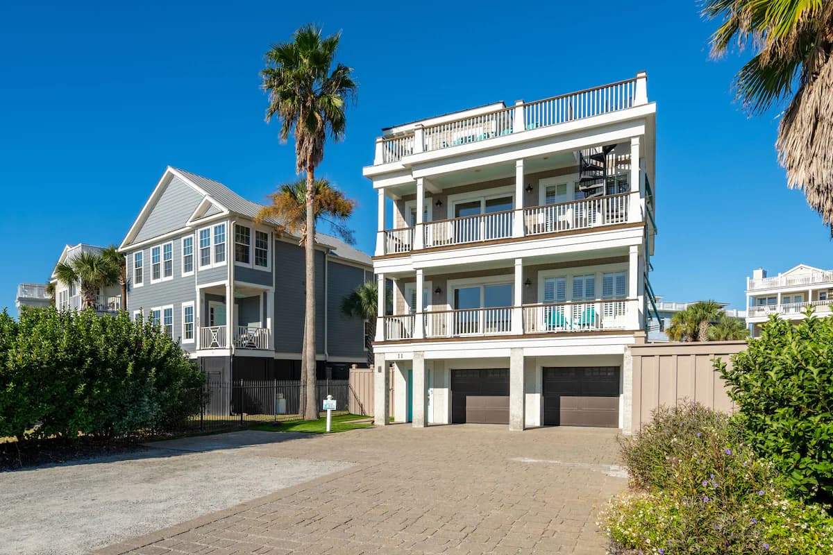 JC Long Villa - Image 46