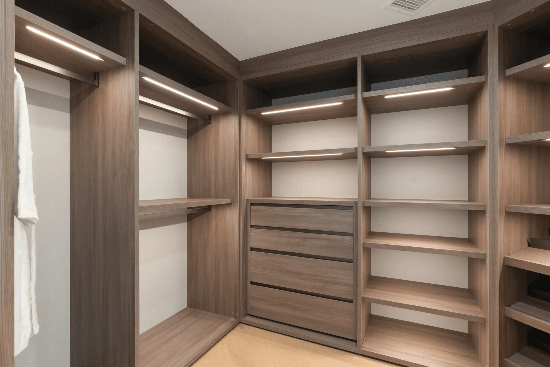 Noble Crest - Image 55