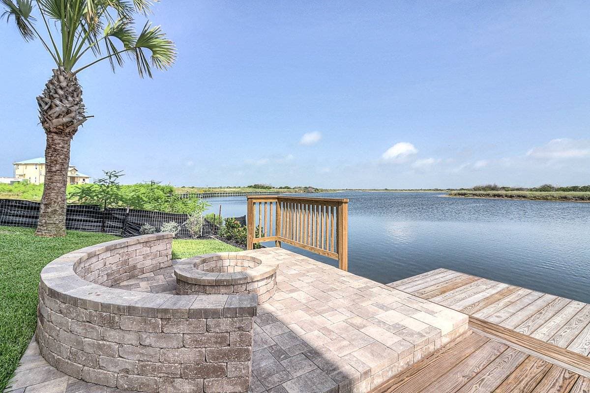 Nauti Captain - Image 17