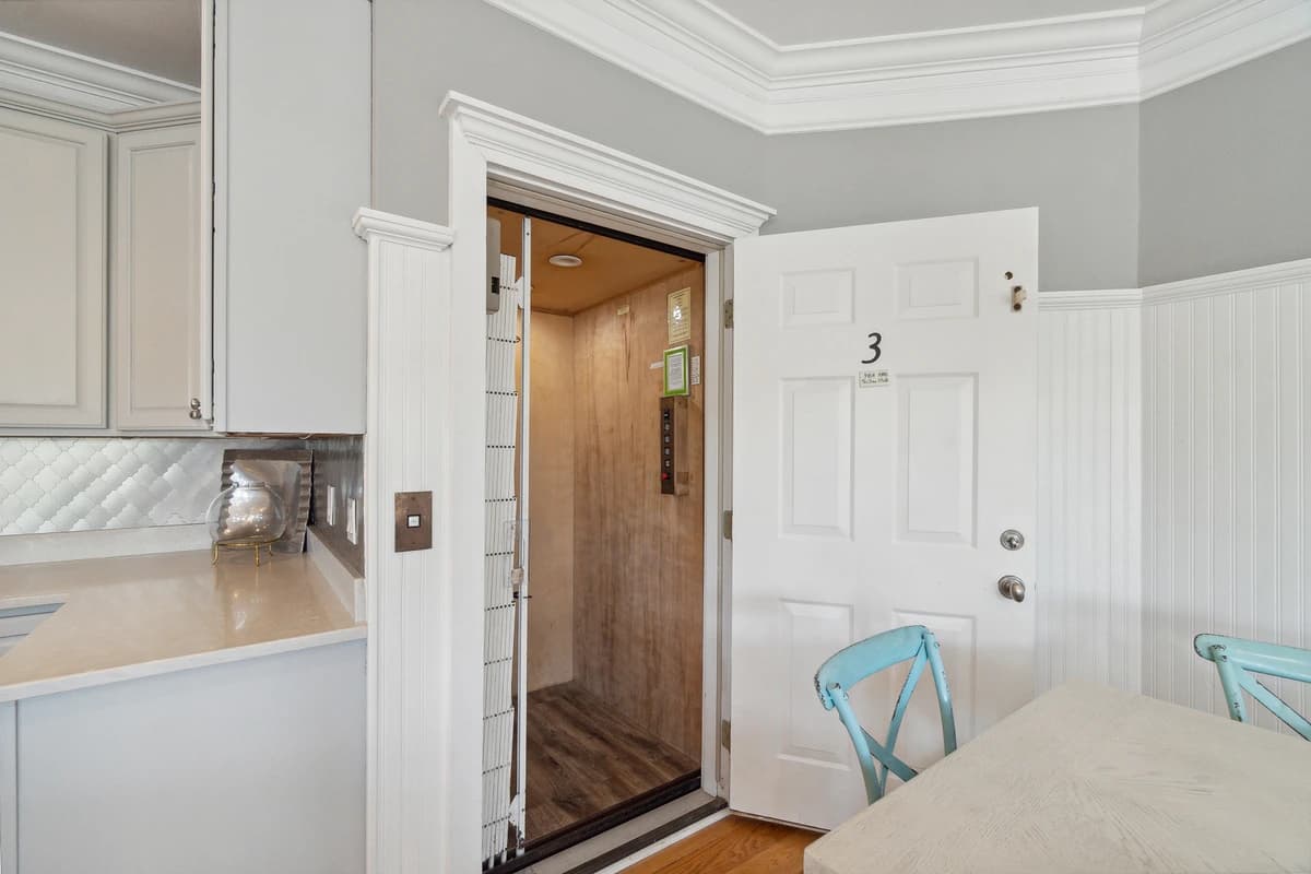 Cameron Palms - Image 5