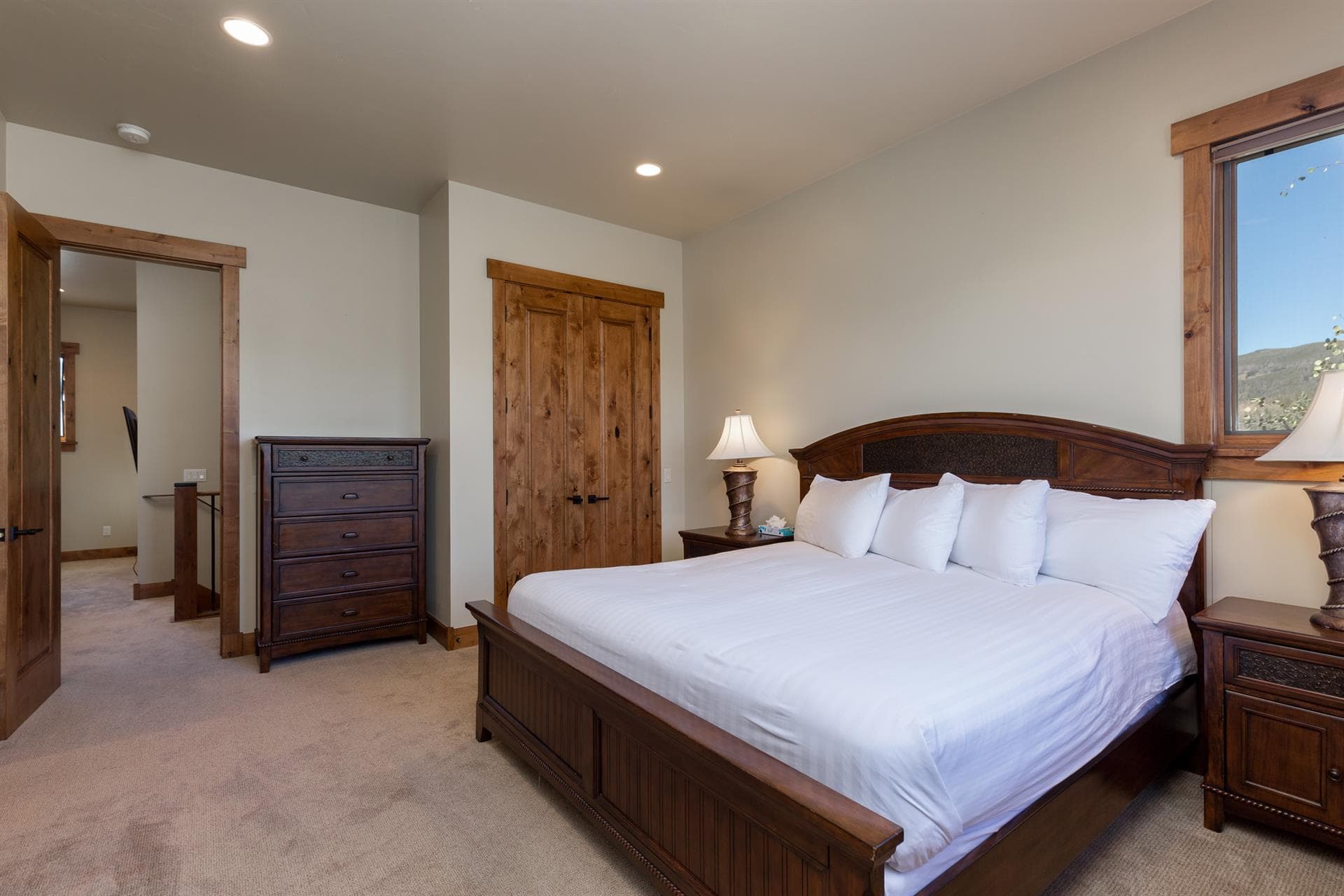 Shores Lane - Image 14