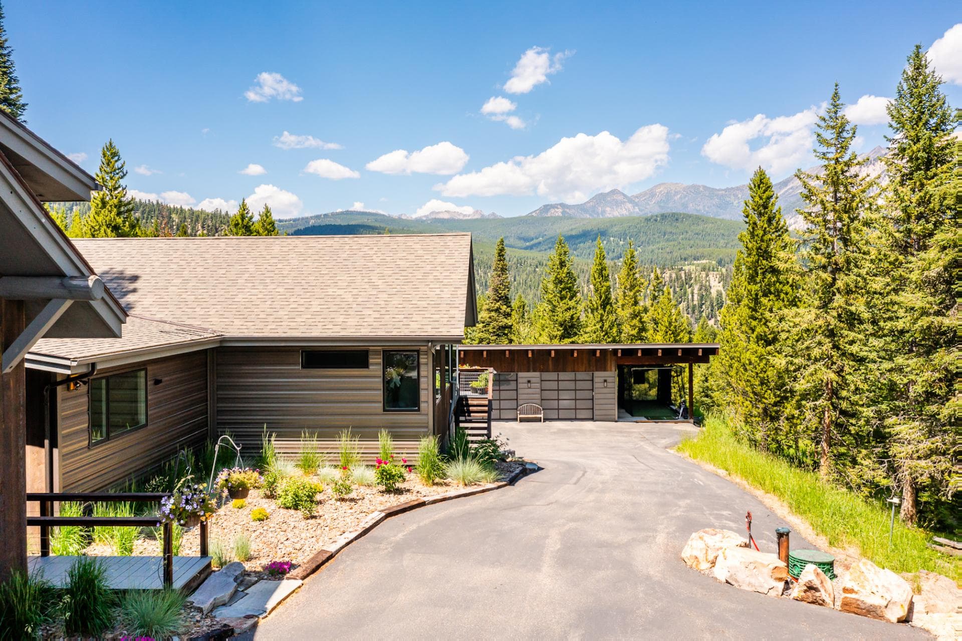 Gray Owl Retreat - Image 44