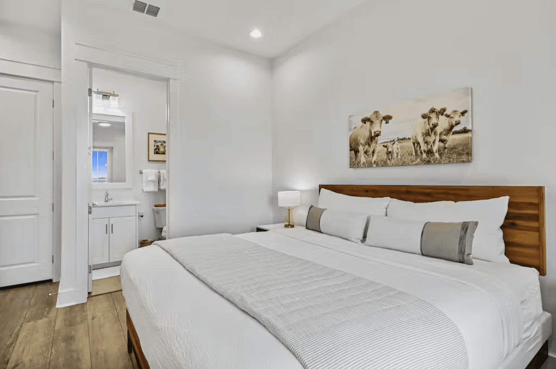 Fairway Farmhouse - Image 14